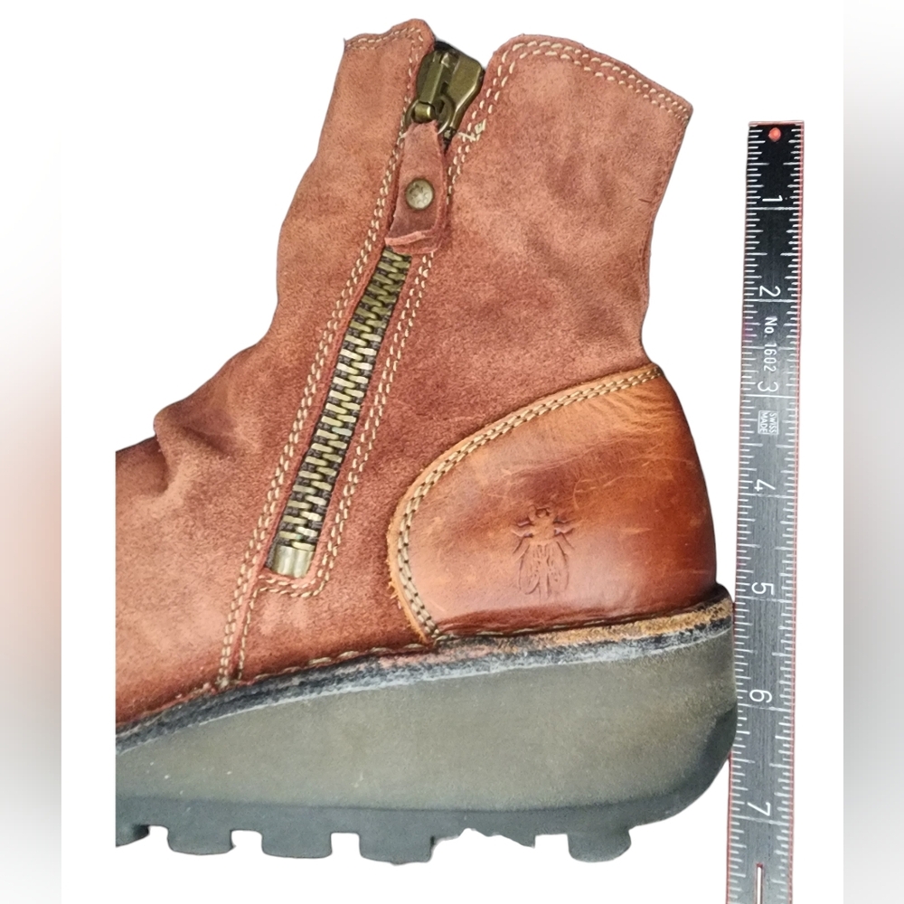 Fly London Mong Boots, Womens 39 EU (8-8.5 US) - Picture 12 of 12
